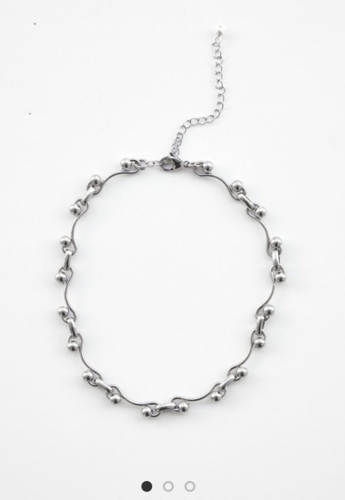 Nami necklace