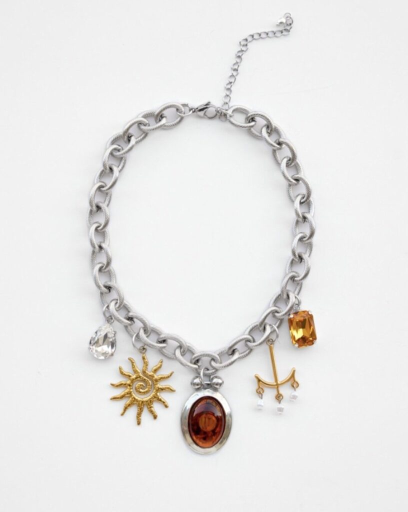 Ray necklace