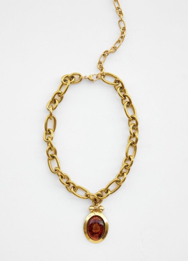 Crown necklace