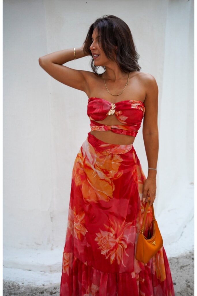 Sun-kissed set